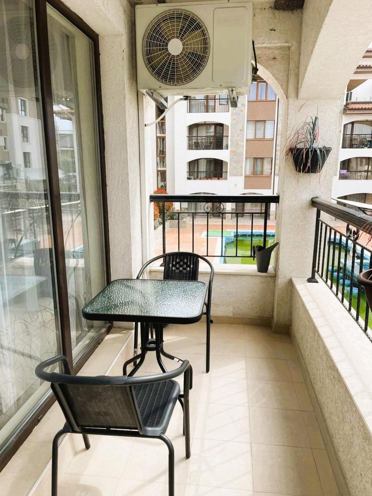Sarafovo D&V Apartments Burgaz Dış mekan fotoğraf