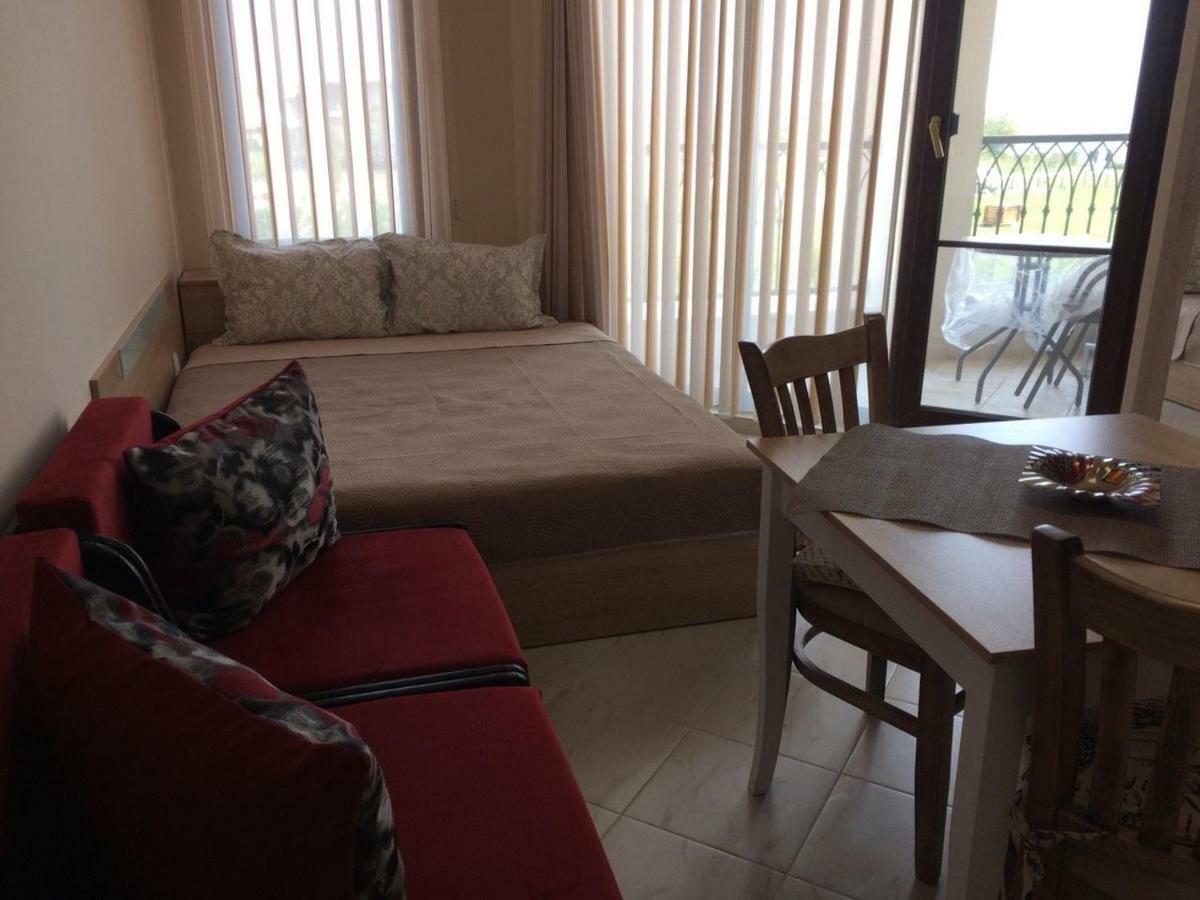 Sarafovo D&V Apartments Burgaz Dış mekan fotoğraf