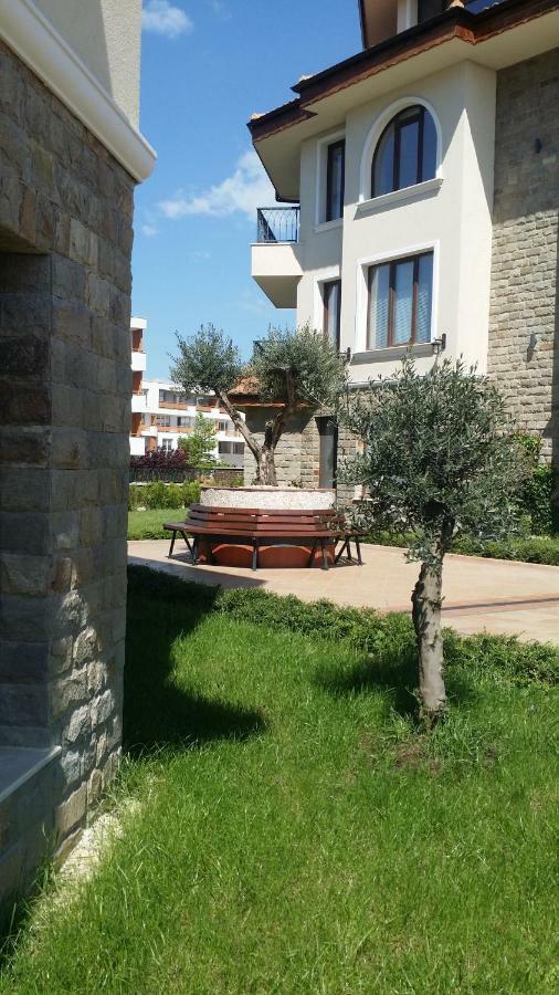 Sarafovo D&V Apartments Burgaz Dış mekan fotoğraf