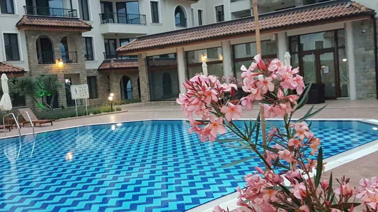 Sarafovo D&V Apartments Burgaz Dış mekan fotoğraf